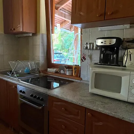 Kroni Vendeghaz Apartment Tiszanana