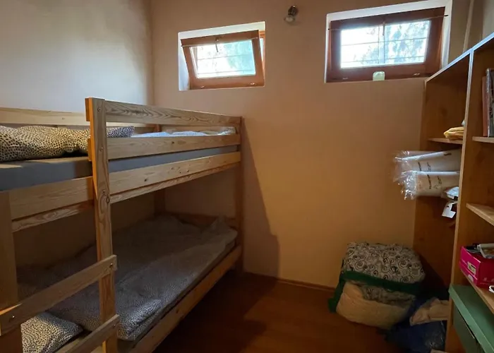 Kroni Vendeghaz *